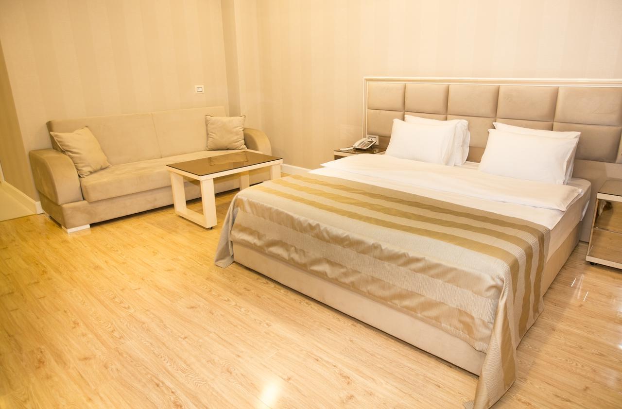 Rusel Hotel Baku Exterior photo